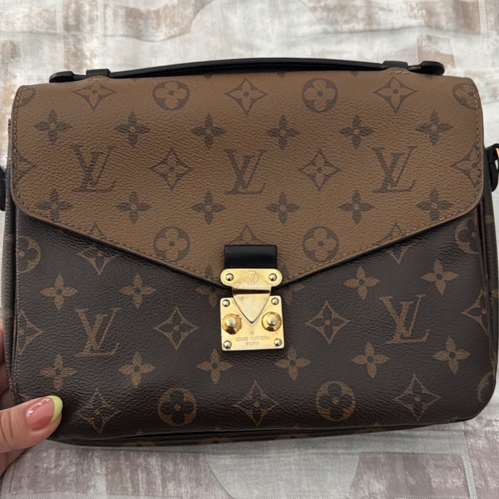 Louis Vuitton Brown Monogram Crossbody Bag metis